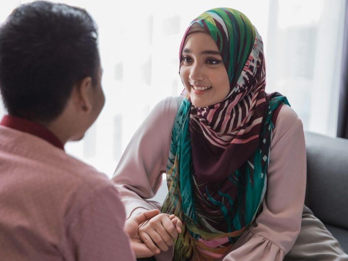 Tanggungjawab Isteri: 10 Peranan Terhadap Suami & Keluarga