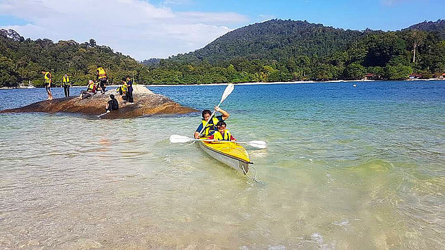 pantai di pulau Giam, sebuah pantai di Perak