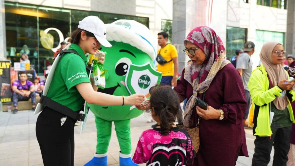 Dettol Kempen ‘Selangkah Lebih, Selangkah Kasih’ Sempena Hari Merdeka